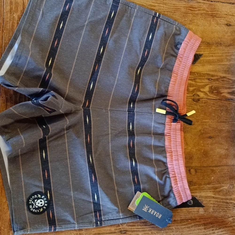 Men's shorts 16" length